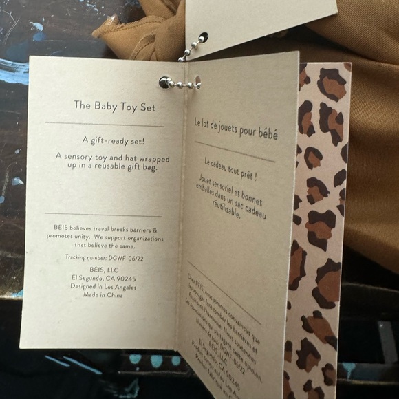 BEIS x Elsa Hosk Gift Set in Wild Child, NWT - Picture 3 of 3